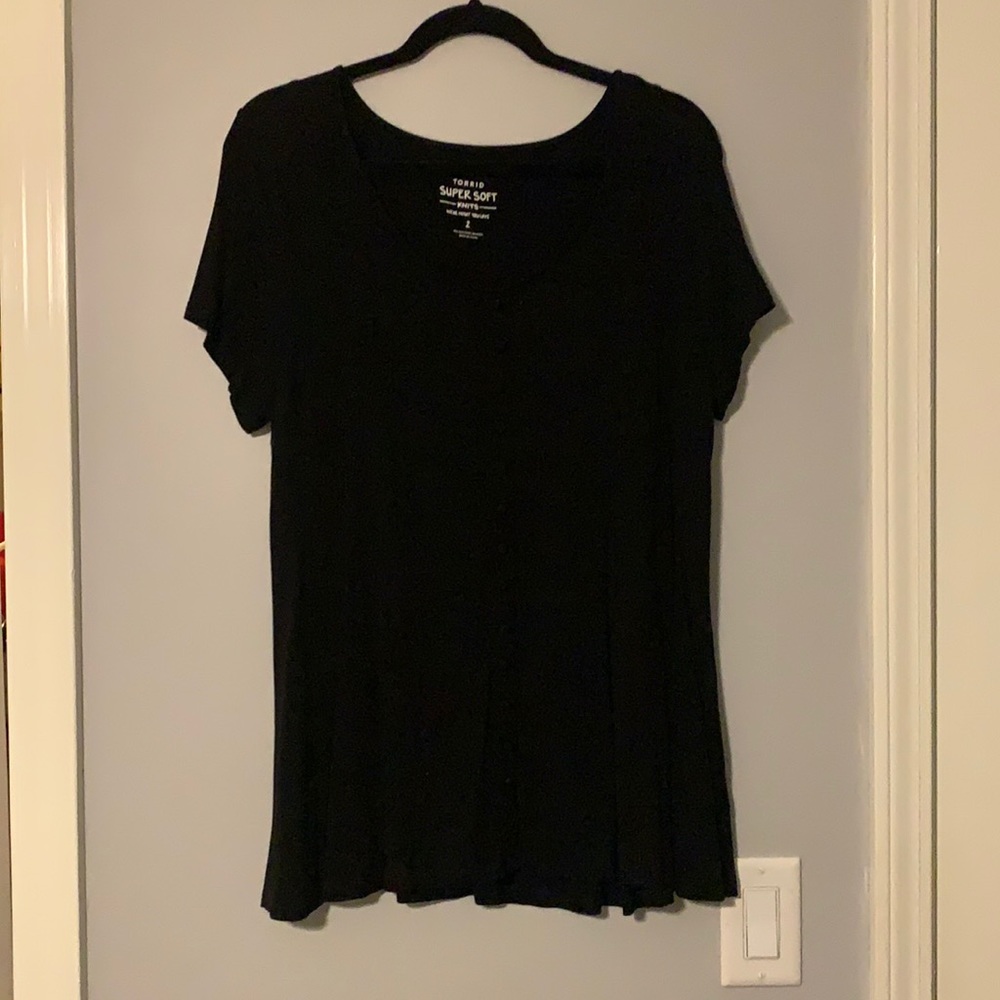 Black Short Sleeve Top